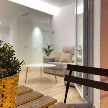 Apartamento Nuevo Centrico Frente Al Mar En Palamos Bagian luar foto